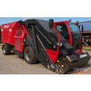 Trioliet TR 2-20 VLB használt önjáró takarmány keverő és kiosztó kocsi