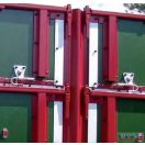 Strautmann két-tengelyes 18 to pótkocsi fa felépítménnyel