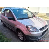  Ford Fiesta használt 5 személyes 3 ajtós személyautó