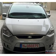  Ford S-Max használt 7 személyes személyautó
