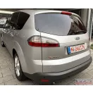  Ford S-Max használt 7 személyes személyautó